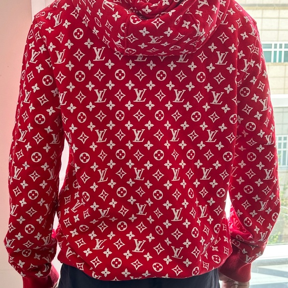 Louis Vuitton x Supreme Hoodie - Picture 3 of 7